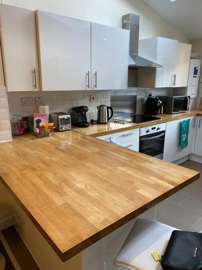 Greenwood Manchester Extérieur photo