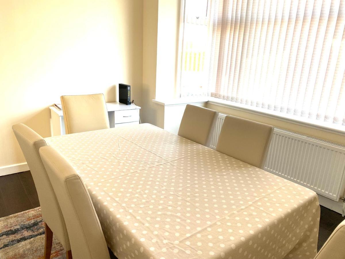 Greenwood Manchester Extérieur photo